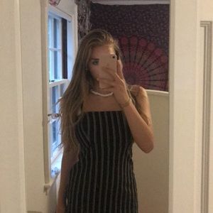 Meet your Posher, Ella